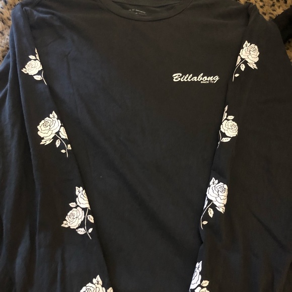 Billabong Long sleeve Small - Picture 1 of 3